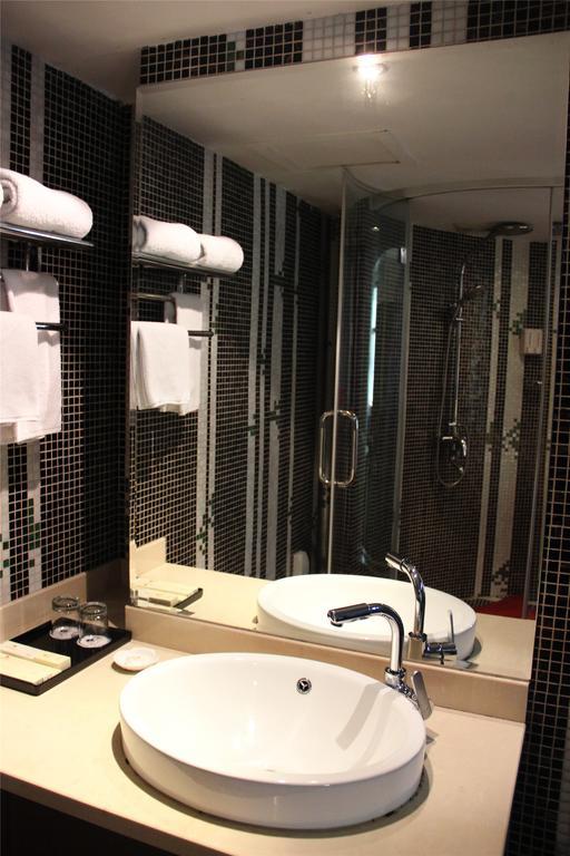 Manhattan Jinling Hotel Shanghai Kamer foto